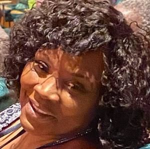 Meet your Posher, Sharron